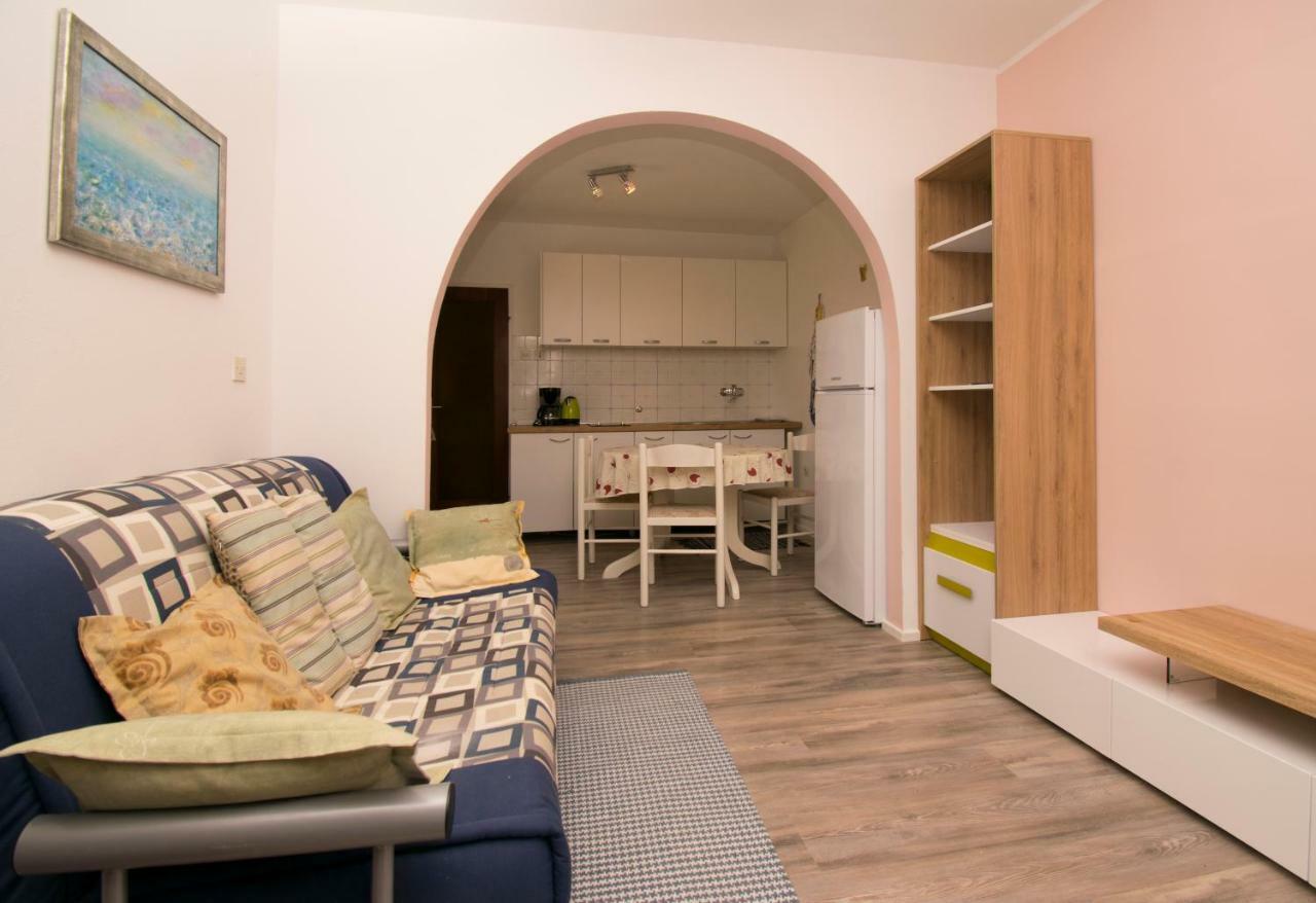 One Bedroom Apartment Near The Kamenjak Park In Prematura Premantura Zewnętrze zdjęcie